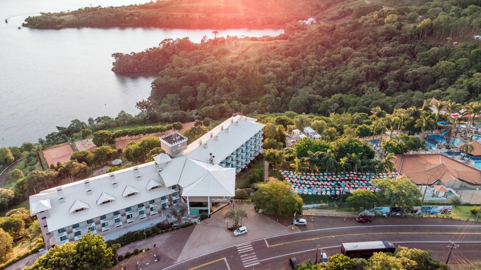 Ita Thermas Resort E Spa Bagian luar foto